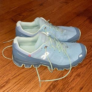 On cloudventure running shoes